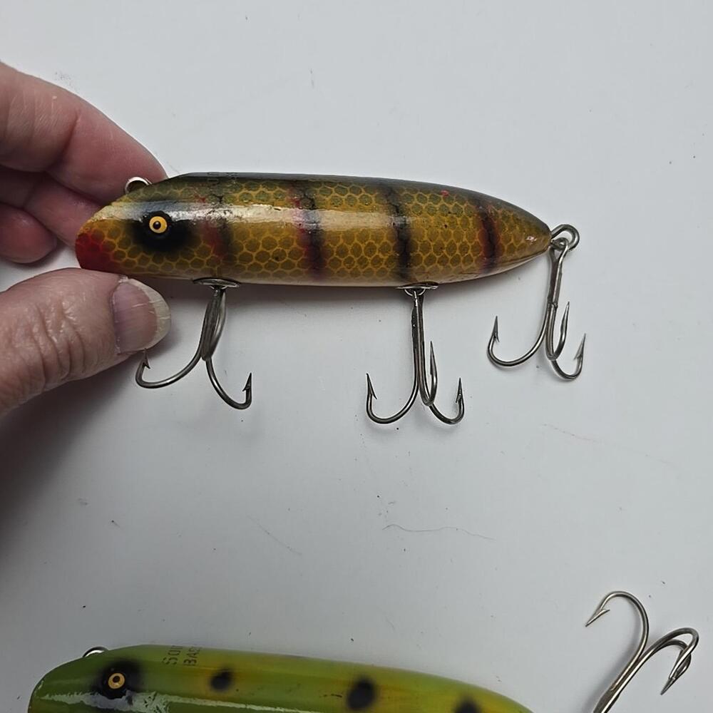 Vintage Lot of 2 Old South Bend Bass Oreno Red Head With Glas Eyes Fishing Lures - Picture 7 of 10